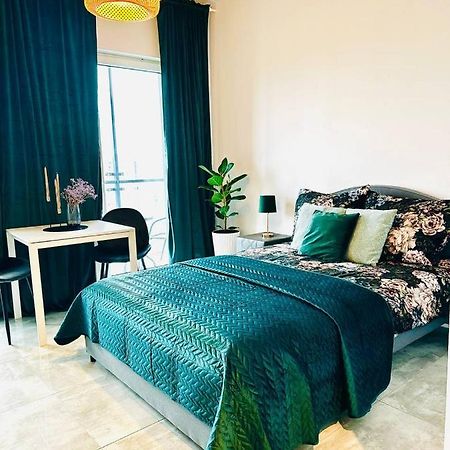 דירות ורשה Uroczy Apartament Blisko Centrum Warszawy מראה חיצוני תמונה