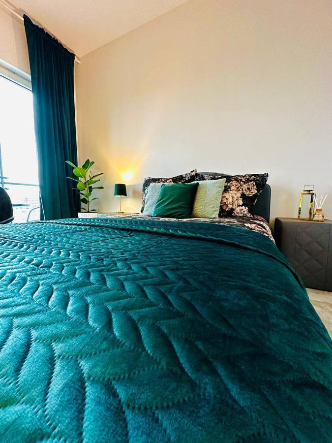 דירות ורשה Uroczy Apartament Blisko Centrum Warszawy מראה חיצוני תמונה